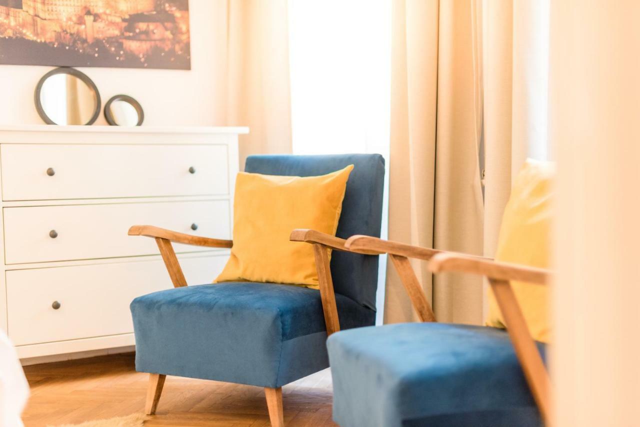 Oasis Apartments - Liberty Square บูดาเปสต์ ภายนอก รูปภาพ