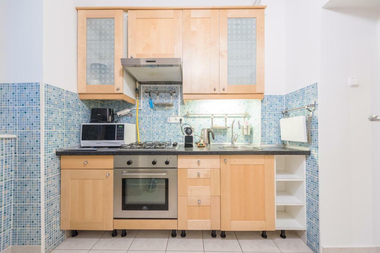Oasis Apartments - Liberty Square บูดาเปสต์ ภายนอก รูปภาพ